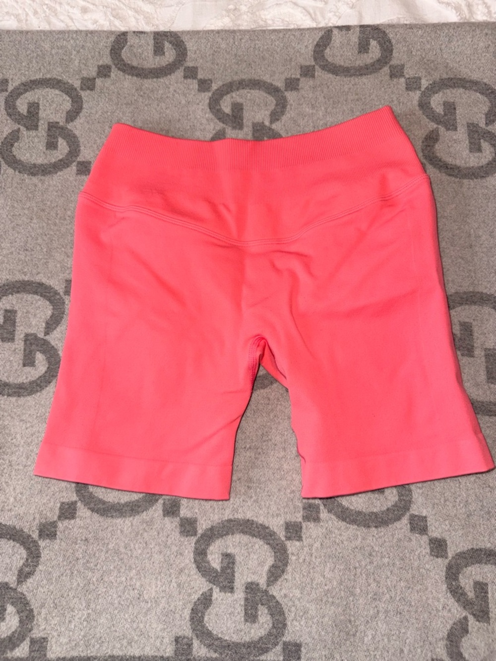 AUROLA High-Waist Seamless Bike Shorts in Hot Pink